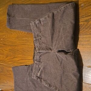 Wrangler Q Baby Brown Jeans. Cowgirl Cut. Size: 11/12 x 36 length